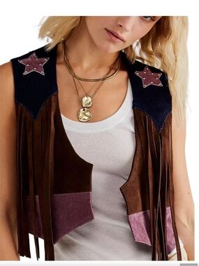 New Free People / Understated leather American Star Stud Fringe Vest small